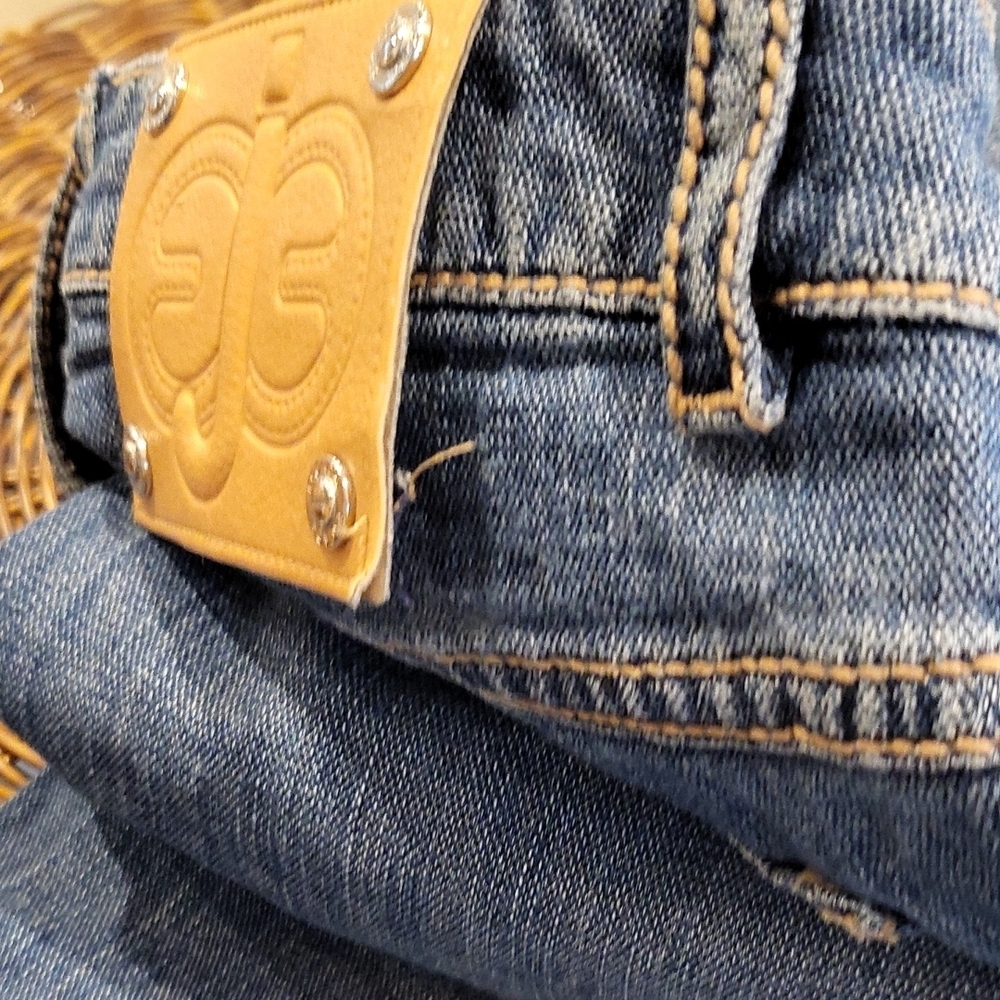 Escada Classic Blue Jeans - Picture 7 of 12